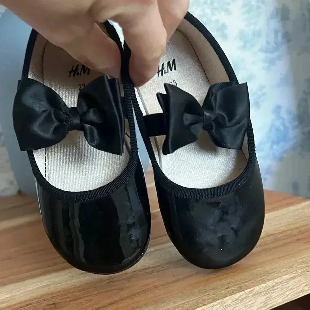 H&M ballet flats toddler girl baby black dress up shoes bows satin shiny